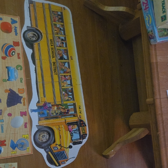 School Puzzle Set with Alphabet and Numbers - Picture 4 of 4